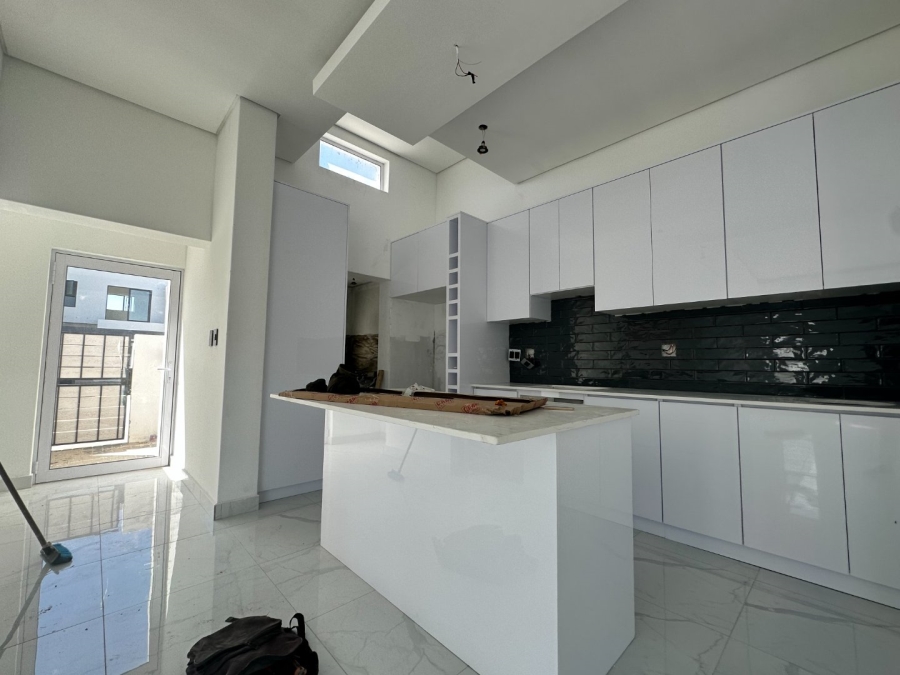 3 Bedroom Property for Sale in Sandown Western Cape